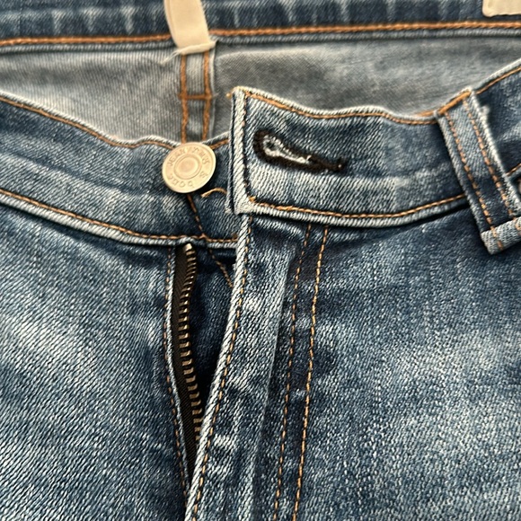 Rag & Bone Slouchy Dash Skinny distressed Denim In Wembly Jeans - Picture 3 of 6